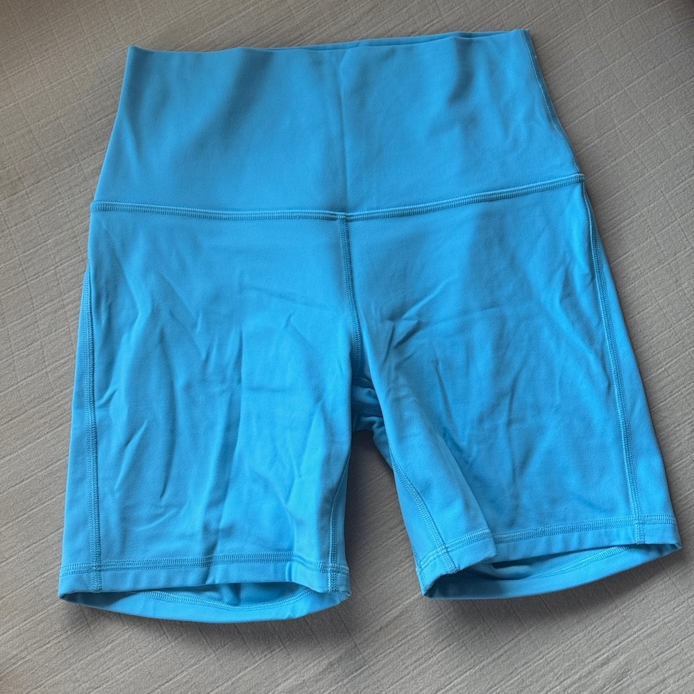 Lululemon Align 6" shorts size 6 NWOT